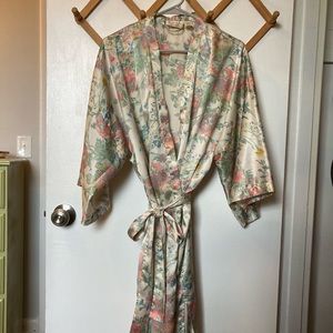 Vintage Victoria’s Secret robe - gold label